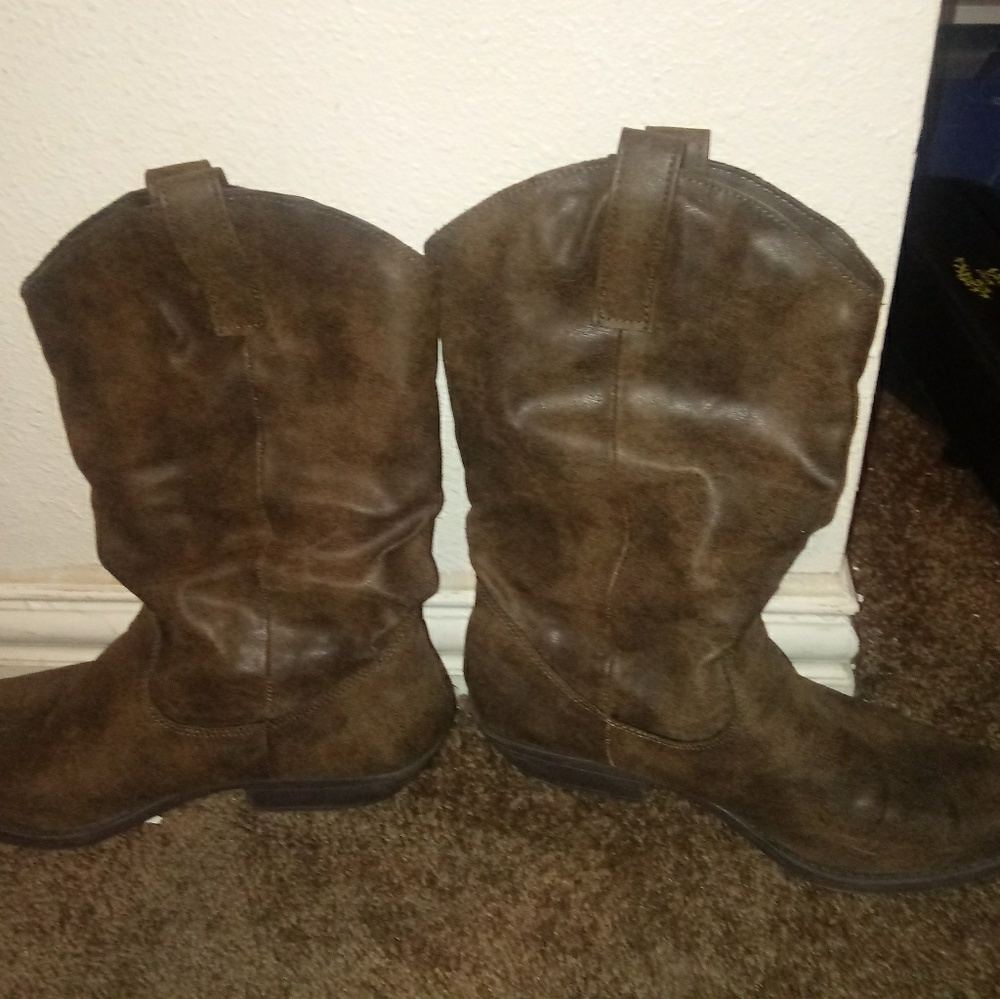Shoes